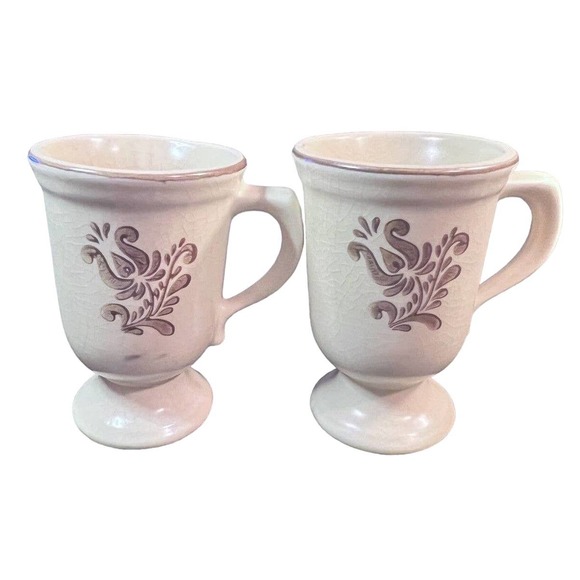 Vintage Pfaltzgraff Village Footed Pedestal Mugs USA Coffee Tea tulip Set of 2 - Picture 1 of 6